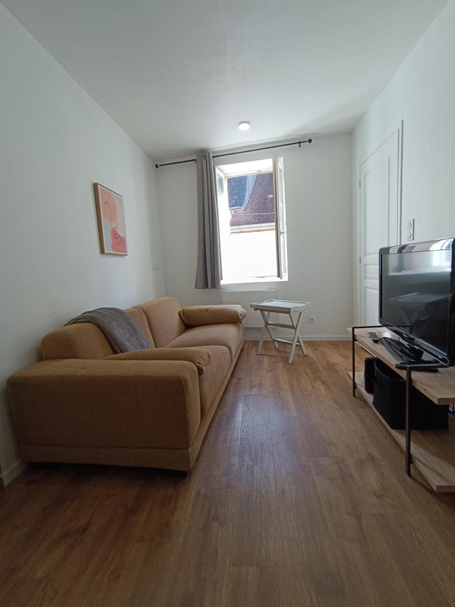 Le Puits Du Bourg Apartment Nevers Exterior foto